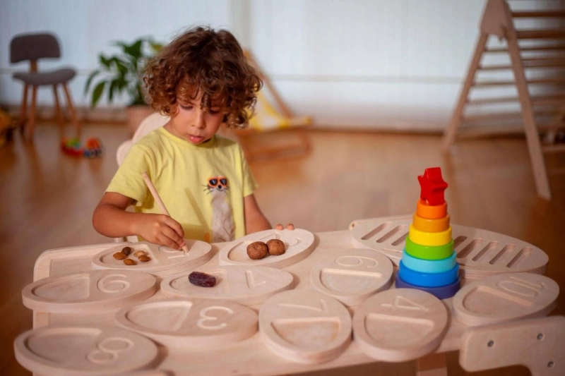 The Learning Magic of Hands-On Play for Growing Minds