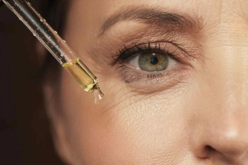 Targeted Skincare Solutions: Facial Wands and Serums for Fine Lines and Wrinkles