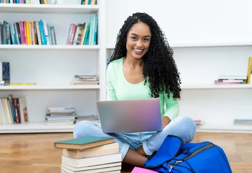 Know how an online degree can be a benefit for you!