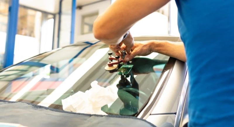How a Pre-Trip Windshield Inspection Routine Can Save Your Auto Glass in Bronx, NY?