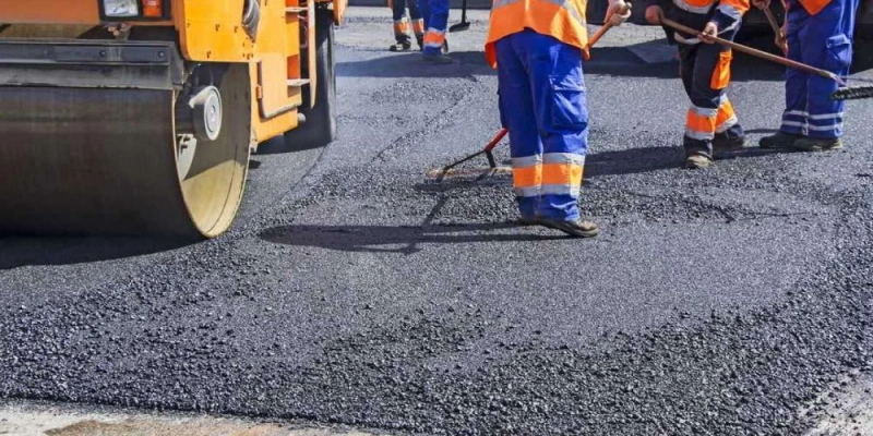 Durable Asphalt Paving and Sealcoating Services in Salem & Derry