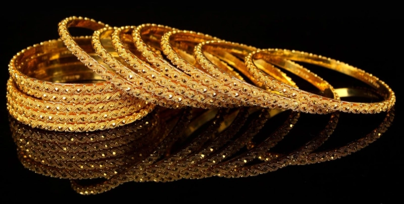 6 Types Of Jewellery Every Woman Must Own In Her Collection