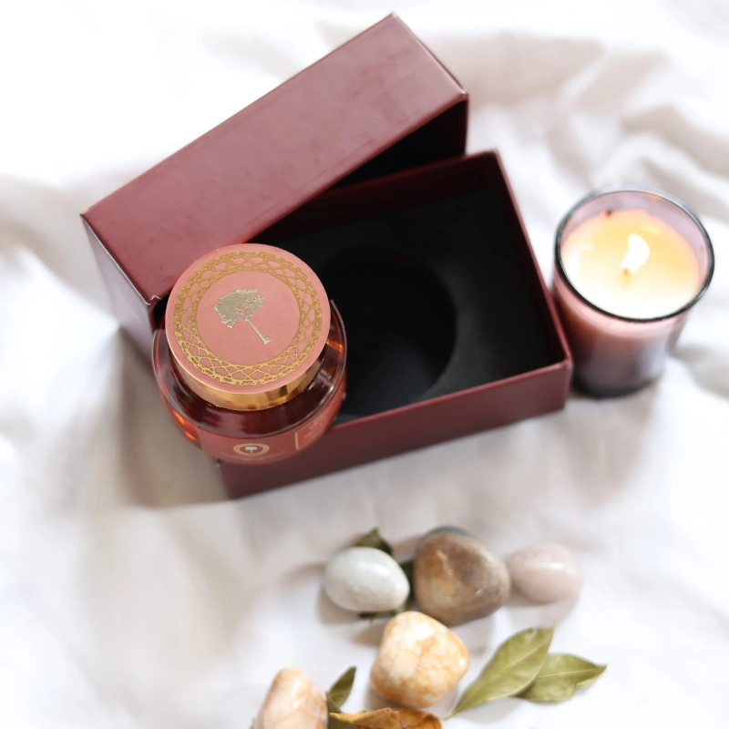 Nature’s Golden Glow: The Magic of Saffron Gel for Face from The Farmhands Collective