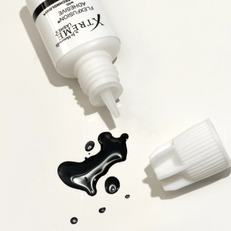 3 Ways to Help Your Lash Extension Clients Prepare for Winter Travel