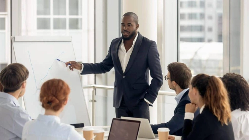Mastering the Art of Training Sales Teams: Strategies for High-Performance Results