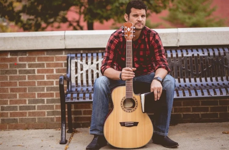 Cole Clark Acoustic Electric Guitar – Feel Every String Sing