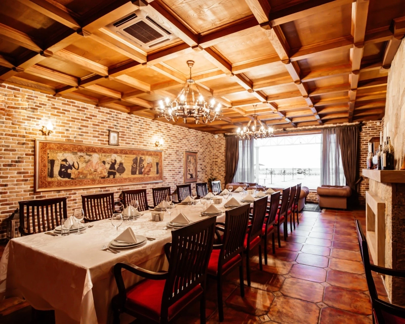 The ROI of Hiring a Restaurant Interior Designer in Dubai