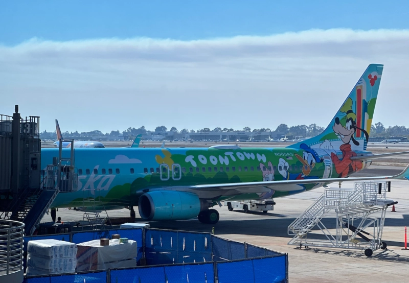    Navigating Your Magic: Orange County Airport to Disneyland - A Comprehensive Guide