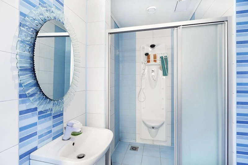 How to choose the perfect sliding shower door for your bathroom