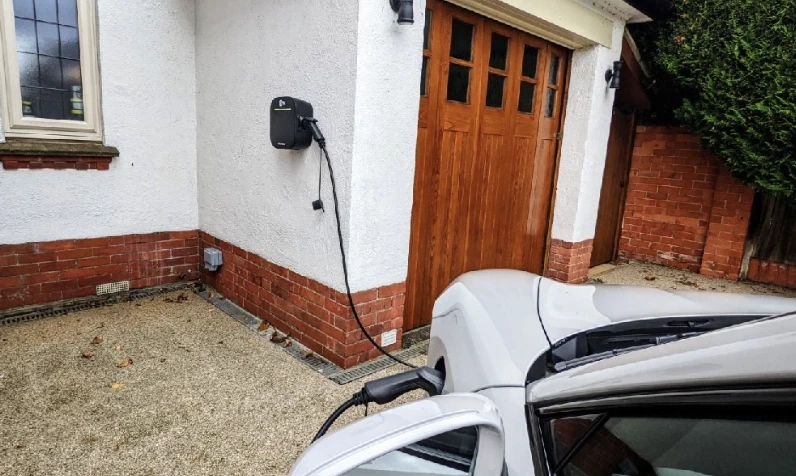 Electric Car Charging in Pakistan: The Importance of Reliable Suppliers