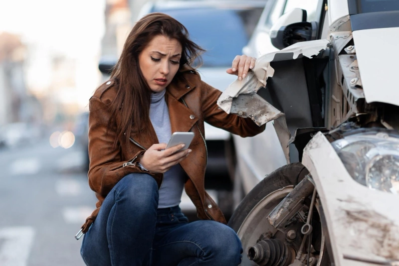 Online car insurance purchases- Things that only your broker can help you with