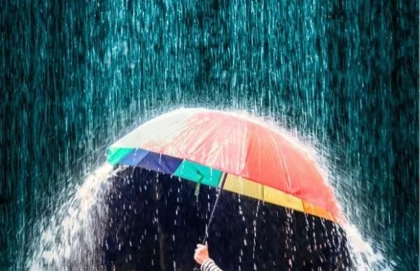THE HIGHER THE WATERPROOF RATING, THE BETTER OUTDOOR SOLAR LIGHT IS?
