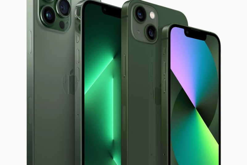 How to Leverage iPhone Rental to Create Engaging and Productive Events