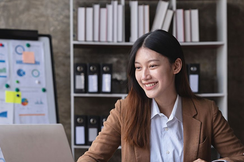 Simplify Your Business Operations: Benefits of Using Payroll Services in Dubai