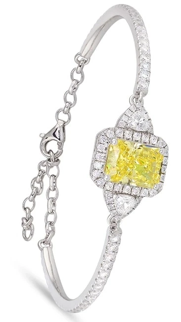 Jewelry Photographer Tricks That Make Sparkle Look Real