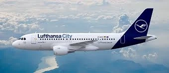 Lufthansa customer service phone number
