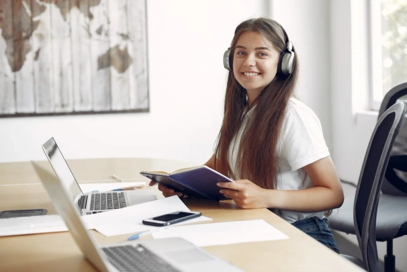 The Role of Interpreter Services in Qatar