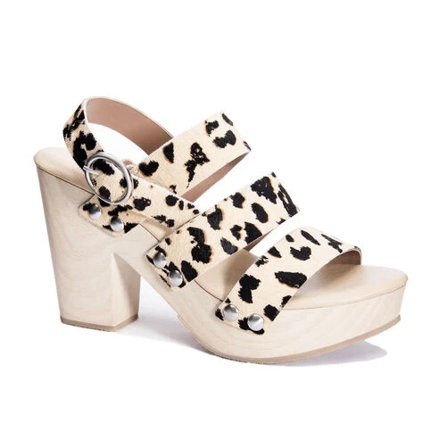 How to Rock Clogs and Clog-Inspired Footwear This Summer