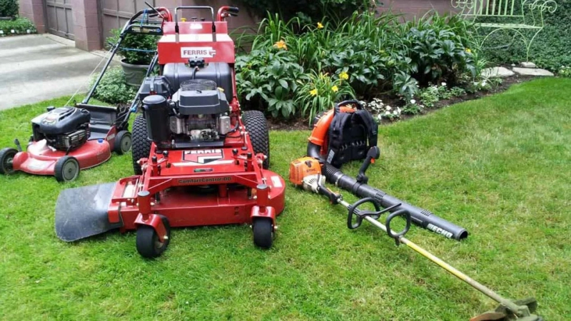 What Is the Best Month to Buy a Lawn Mower?