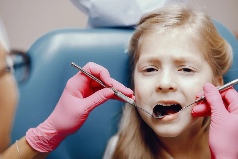 How Do Saskatoon Dentists Treat Toothaches in Children Quickly and Safely?