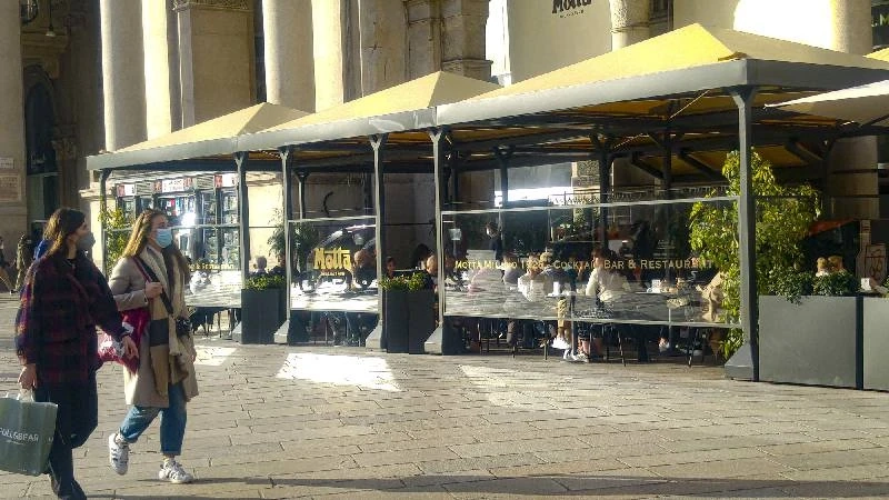 Fabric Awnings vs. Other Shade Options in Arizona