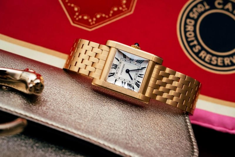Genuine Swiss Movements equipped Rolex, Cartier and Panerai watches with amazing craftsmanship and intricate details.