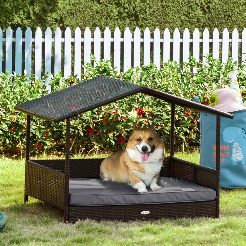 Top Features to Look for in an Outdoor Dog Bed