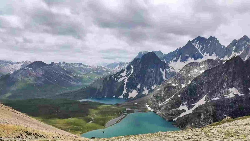 Exploring the Great Kashmir Lake Trek with Compass Crew