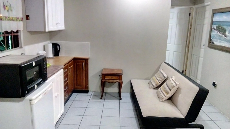 Cheap Guest House in Trinidad Port of Spain – Book Rooms in Woodbrook on the Avenue