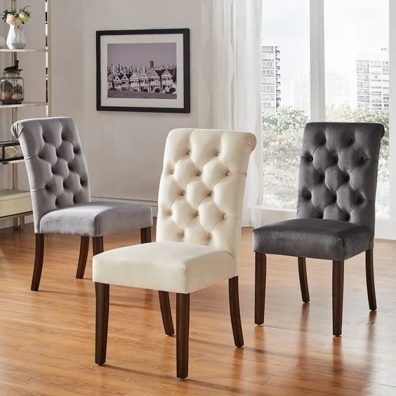 Luxurious Lounging: Creating a Cozy Corner with New Year’s Chair Picks.