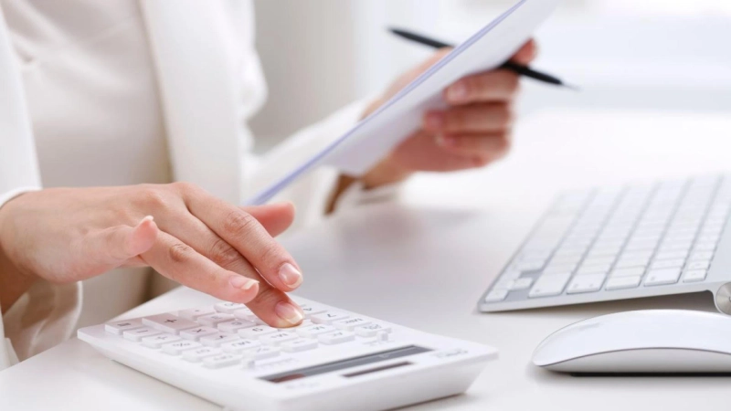 Make Use Of A Refinance Calculator For Savings!