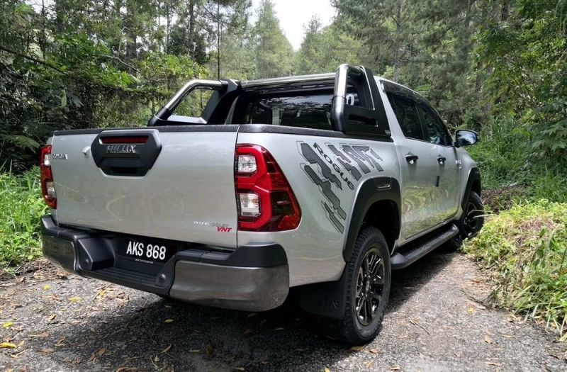 Raja pickup, Toyota Hilux 2.8 penipu 2020