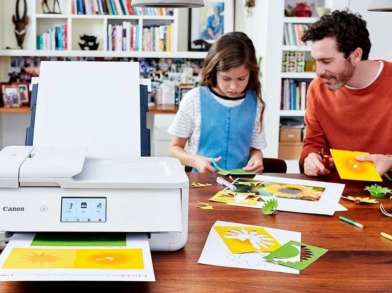 5 Advantages of Self-printed New Year Greeting Cards