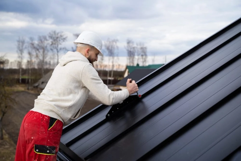 Signs You Need Roof Replacement Services