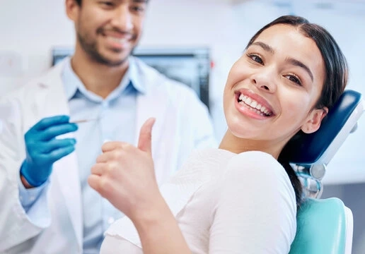 Simple Daily Habits for Strong and Healthy Teeth