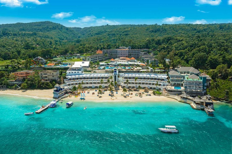 10 Summer Destinations Travel in 2024