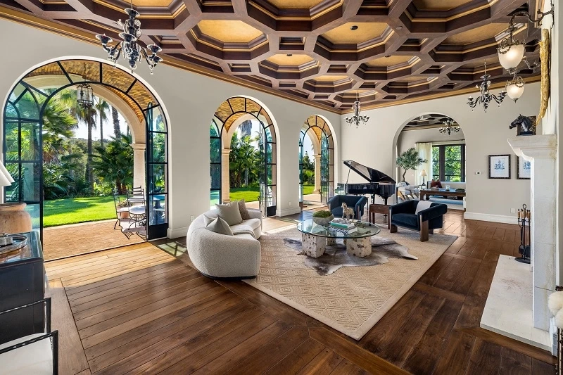 How Professional Photography Can Speed Up Property Sales