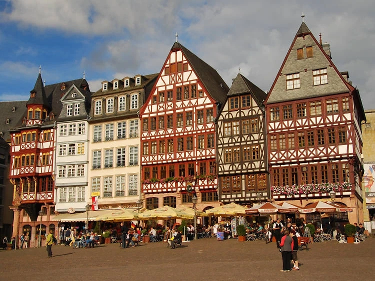 Top 3 Impressive Frankfurt Travel Attractions For First-Time Visitors