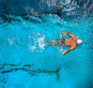 Benefits of Swimming Lessons for Adults