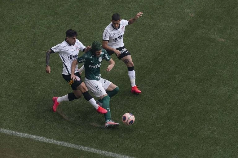 Com 23º Paulista, Palmeiras passa Santos; veja todos os campeões