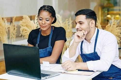 5 Vital Factors to Consider for Reseller Hosting Providers