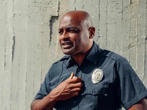 10 Qualifications To Become A Police Officer in Florida