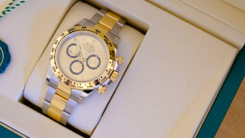 Experience Precision and Luxury with a Super Clone Watch