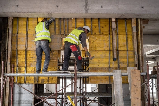 Pedestals in Construction: All About Their Design, Functions & Uses