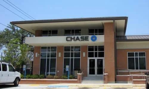 Chase Bank Real Estate: Credit Strength and Market Demand
