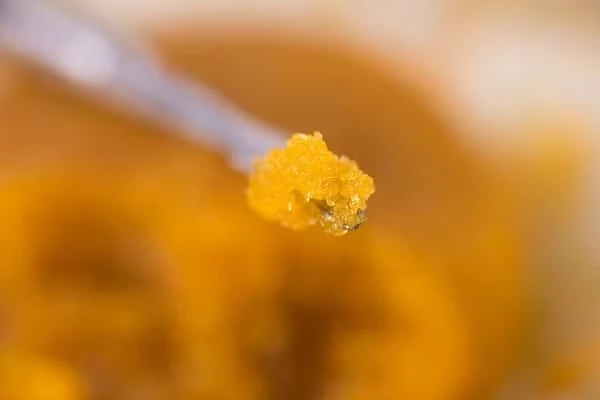 Dabbing Crumble Wax: A Comprehensive Guide for Beginners