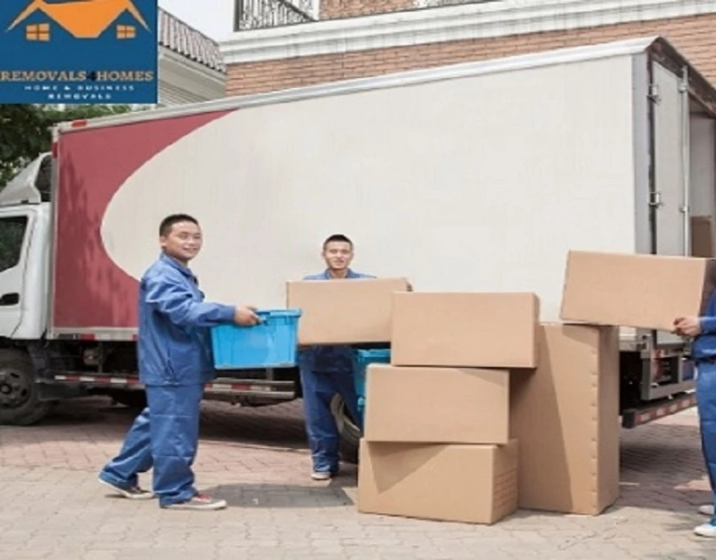 Why Local Home Removals with Removals4Homes Make Moving Stress-Free