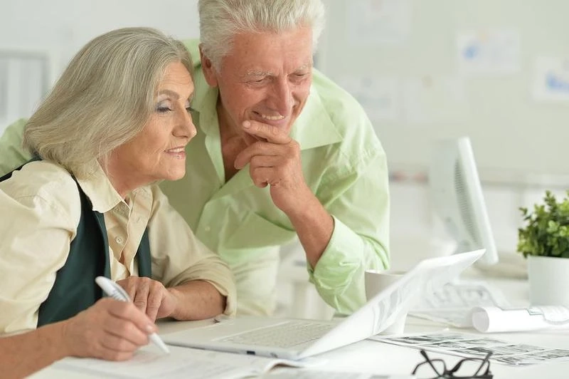 Senior Citizen Publications - An Excellent Way to Enrich Your Silver Age
