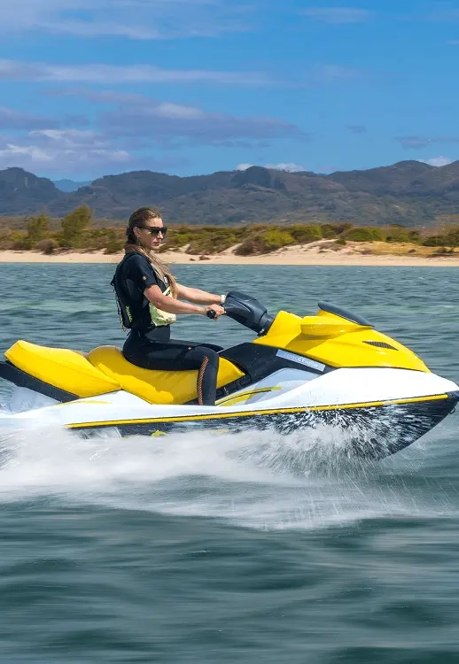 Kitesurfing in Diego Suarez: Seasonality, Winds & Local Providers