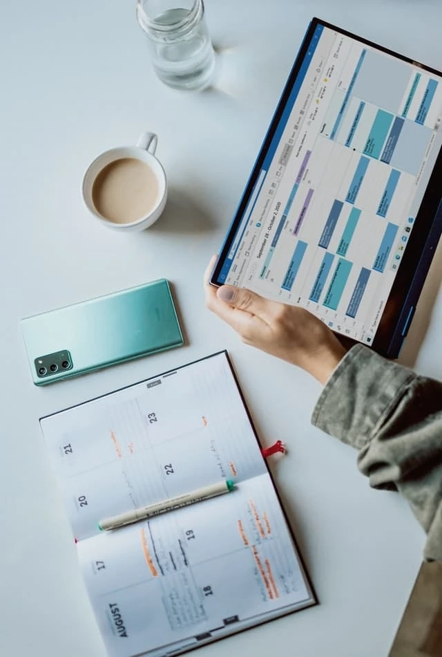 6 New Ways to Keep Track of Working Hours